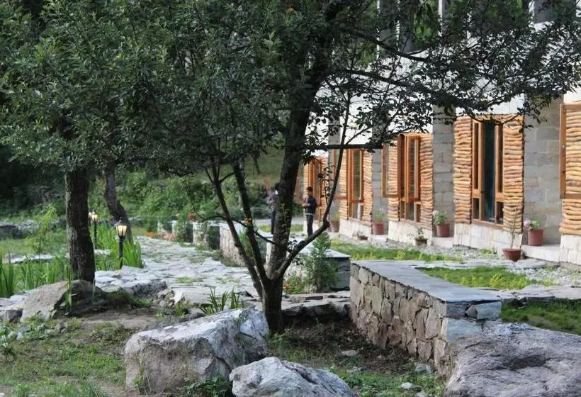 Hotelli Tirthan Anglers  Retreat