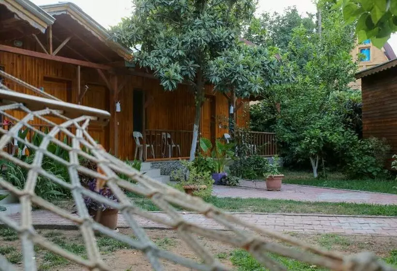 پانسیون Duran Bungalow