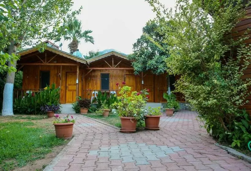 پانسیون Duran Bungalow
