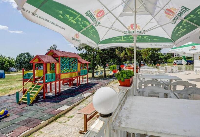 Saint George Hotel 1