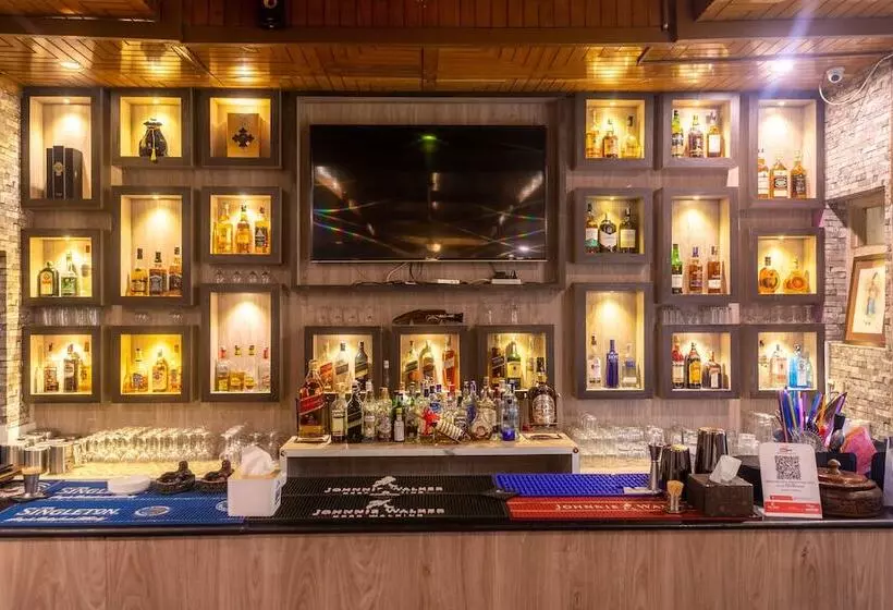 Dreamland Gold Resort &