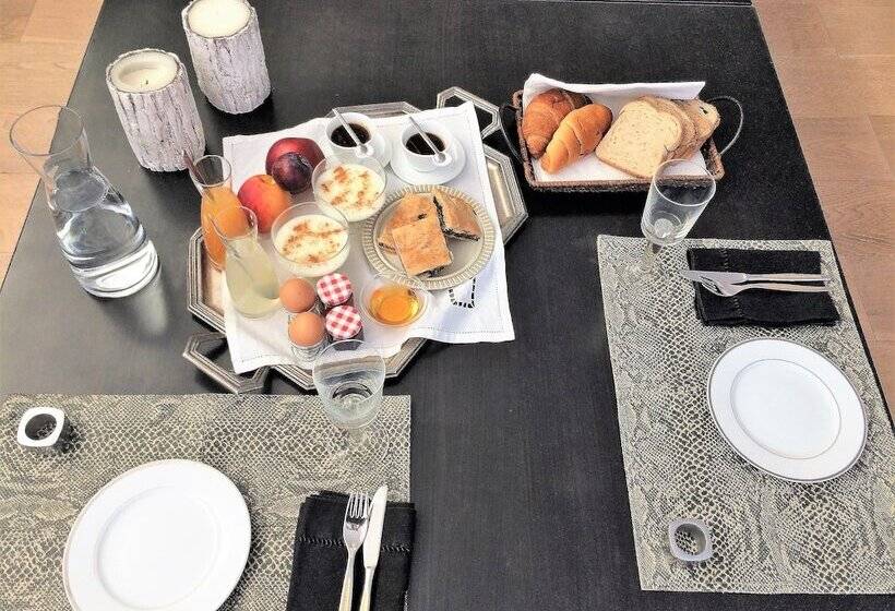 酒店 Infinity White Complex