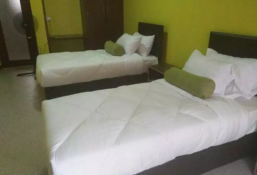 هتل My Place Gardens