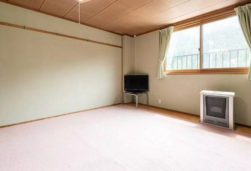 Majatalo Tabist Minshuku Kyouguchiya Hachibuse