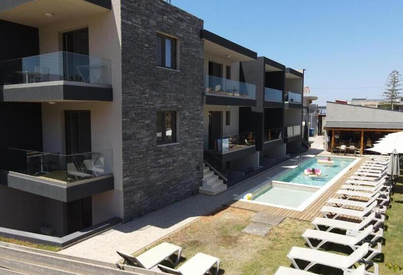 Del Mar  Adults Only