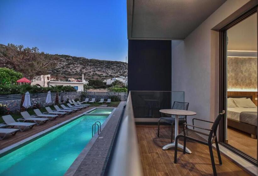 Del Mar  Adults Only