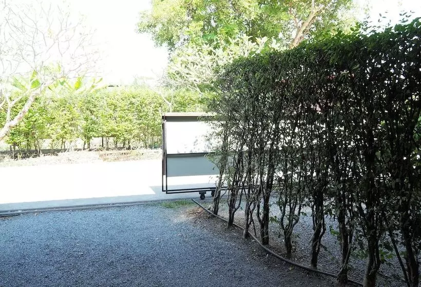 ホテル Lux Inn