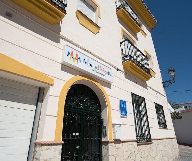 Apartamentos Manuel Martin