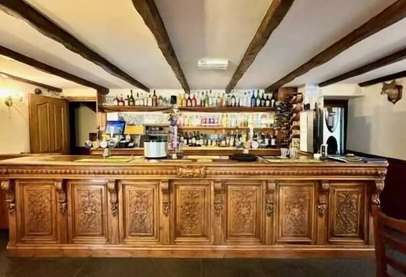 Great Trethew Manor Hotel & Self Catering Lodges