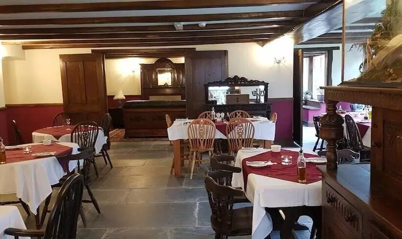 Great Trethew Manor Hotel & Self Catering Lodges