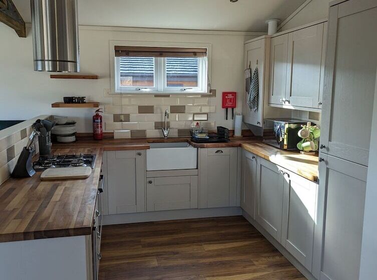 Great Trethew Manor Hotel & Self Catering Lodges