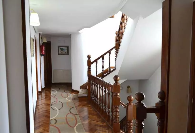 ホテル Alda Santa Cristina