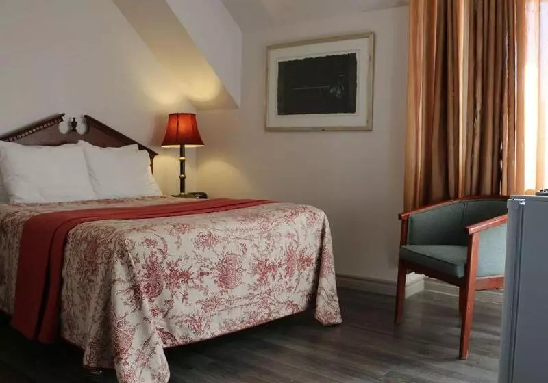 בית מלון כפרי Auberge Manoir Ville Marie