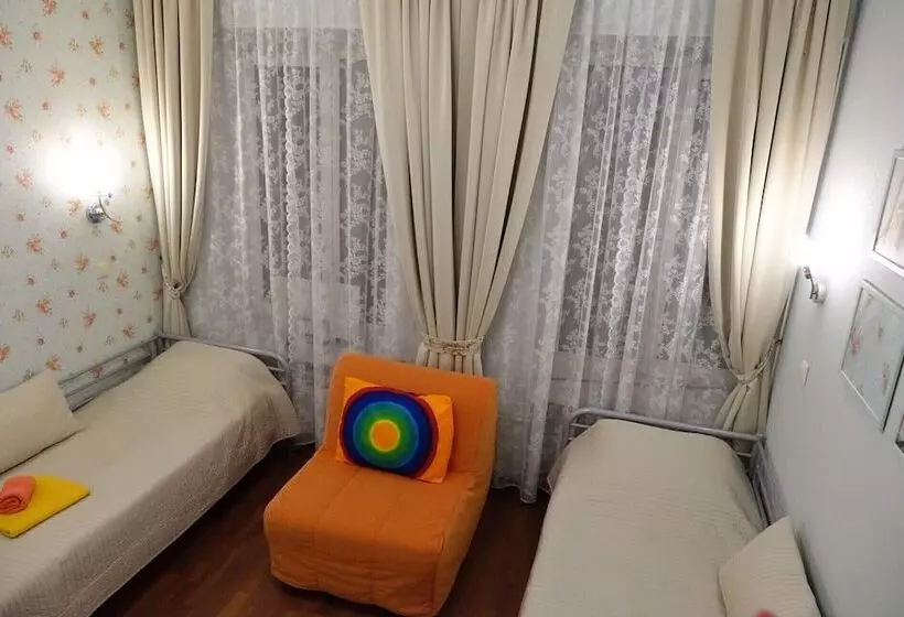 ホテル Bon Appart On Malaya Morskaya