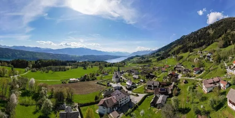 Hotelli Café Restaurant Matzelsdorfer Hof