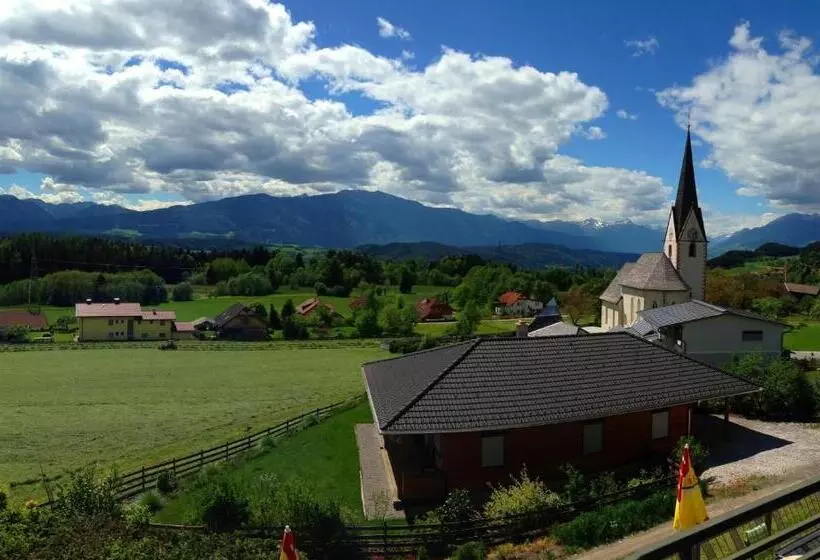 Hotelli Café Restaurant Matzelsdorfer Hof