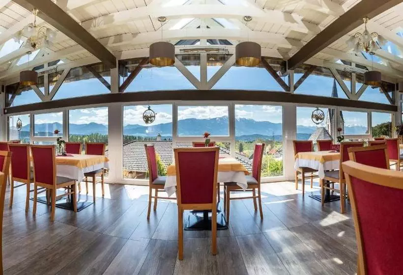 Hotelli Café Restaurant Matzelsdorfer Hof