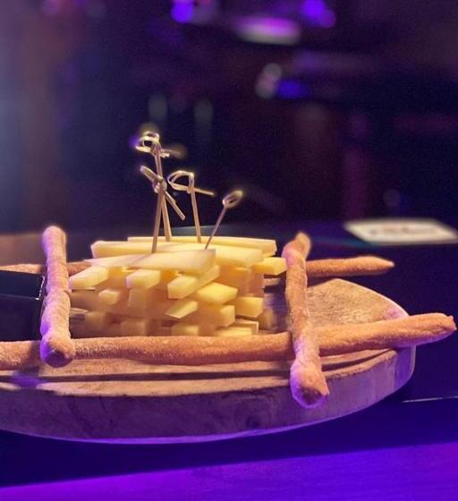 בית מלון כפרי Central