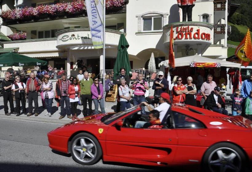 בית מלון כפרי Central