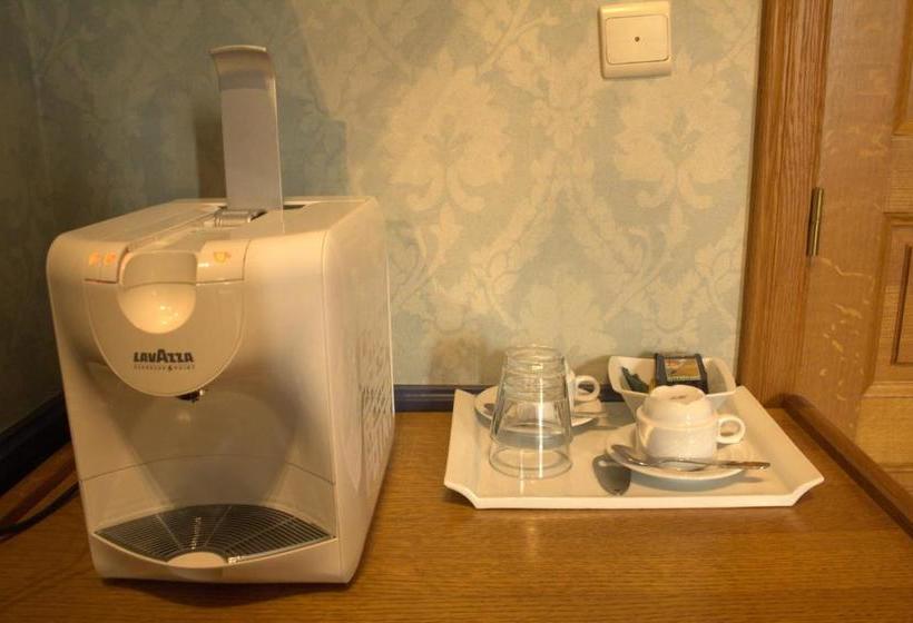 فندق Château De Harzé