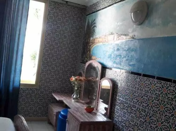 Отель Hamilton   Kaly Center