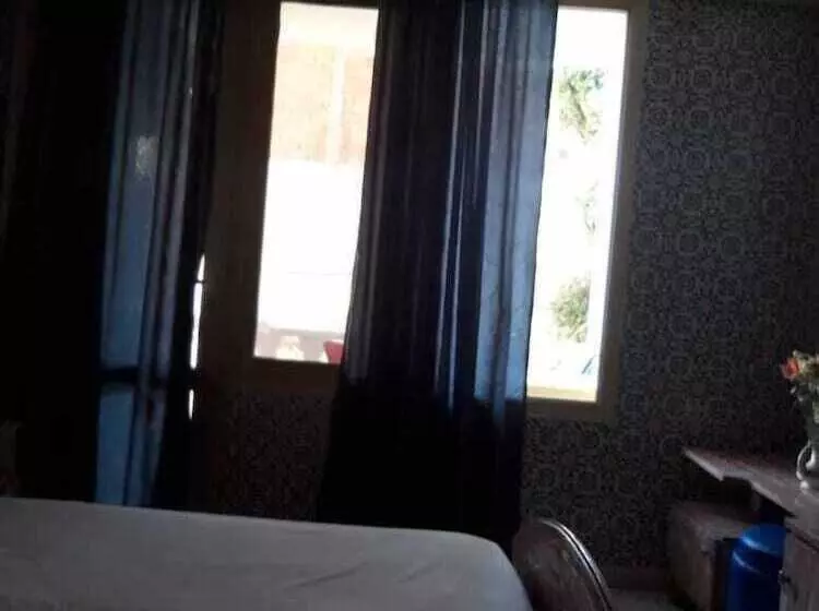 Отель Hamilton   Kaly Center