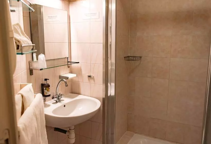 酒店 Logis Heraclee