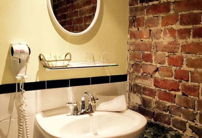 فندق Manoir Sherbrooke