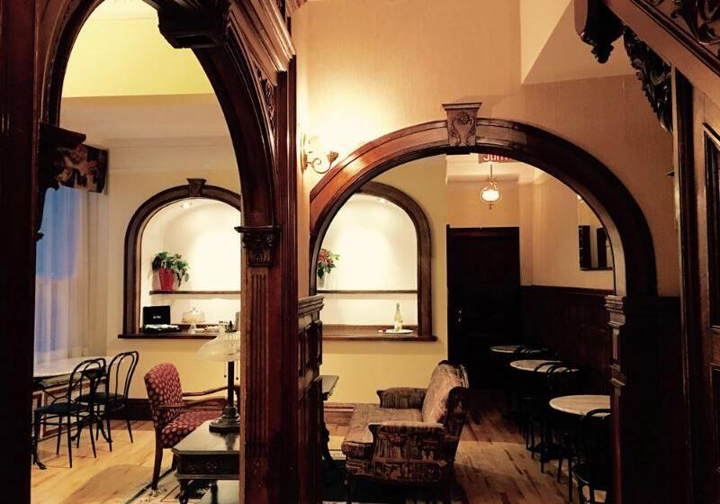 فندق Manoir Sherbrooke