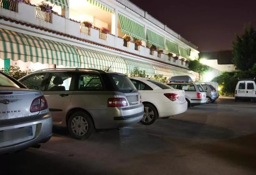 בית מלון כפרי Residence Nemo