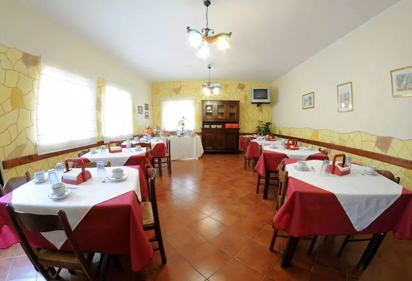 בית מלון כפרי Residence Nemo