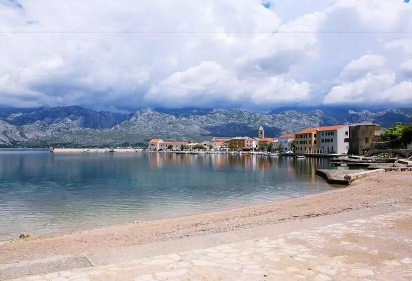 酒店 Tamarix Residence