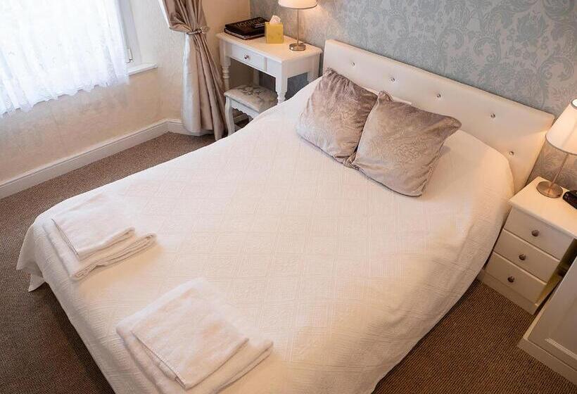 酒店 The Commercial