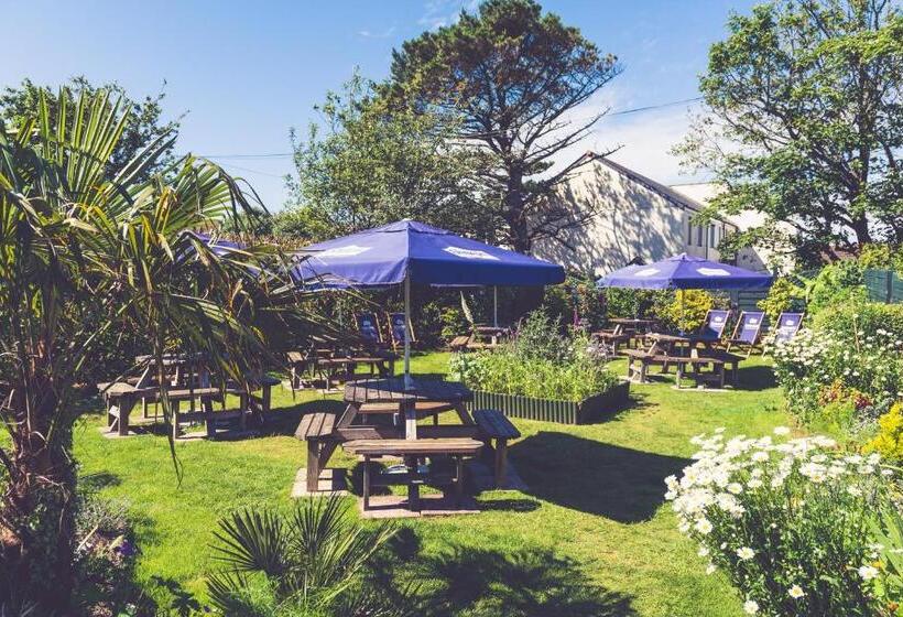 酒店 The Commercial