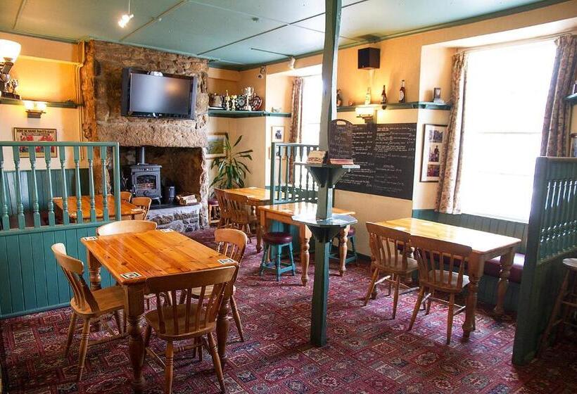 酒店 The Commercial