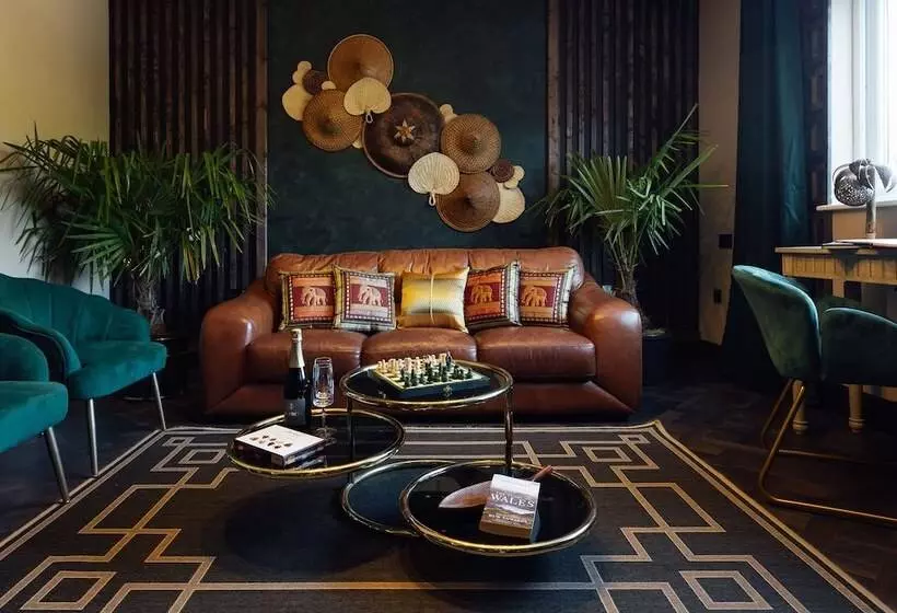 فندق The Imperial Dragon