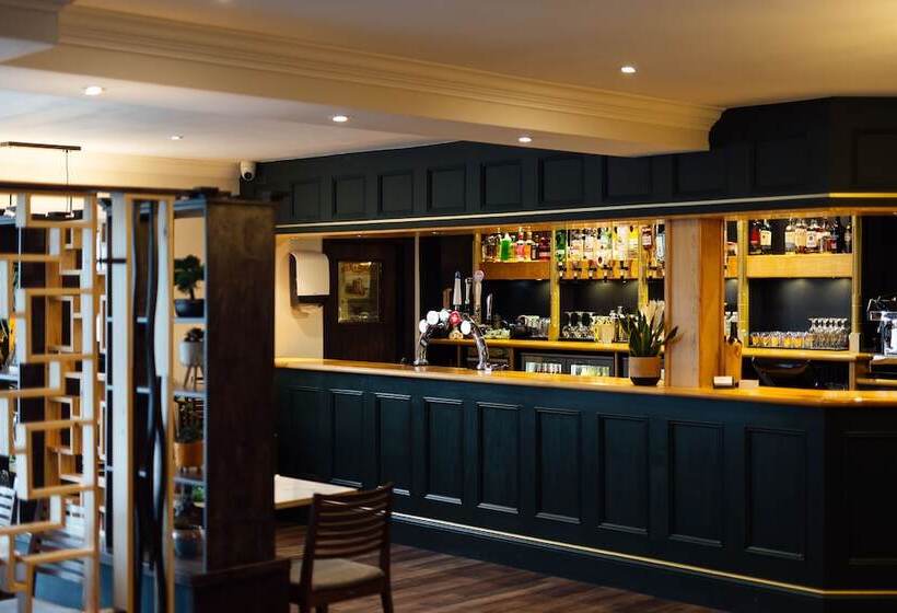 فندق The Imperial Dragon