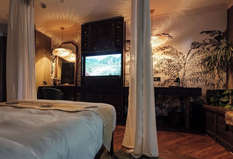 فندق The Imperial Dragon