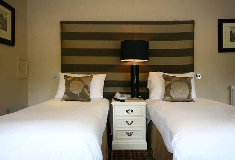 בית מלון כפרי The White Hart