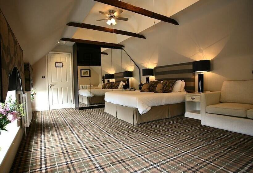 בית מלון כפרי The White Hart