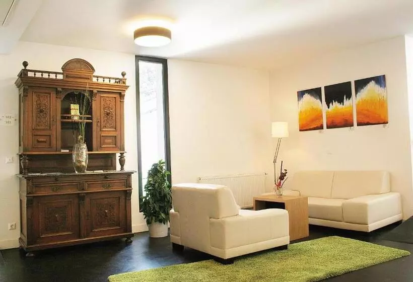 Hotelli Zur Schonenburg