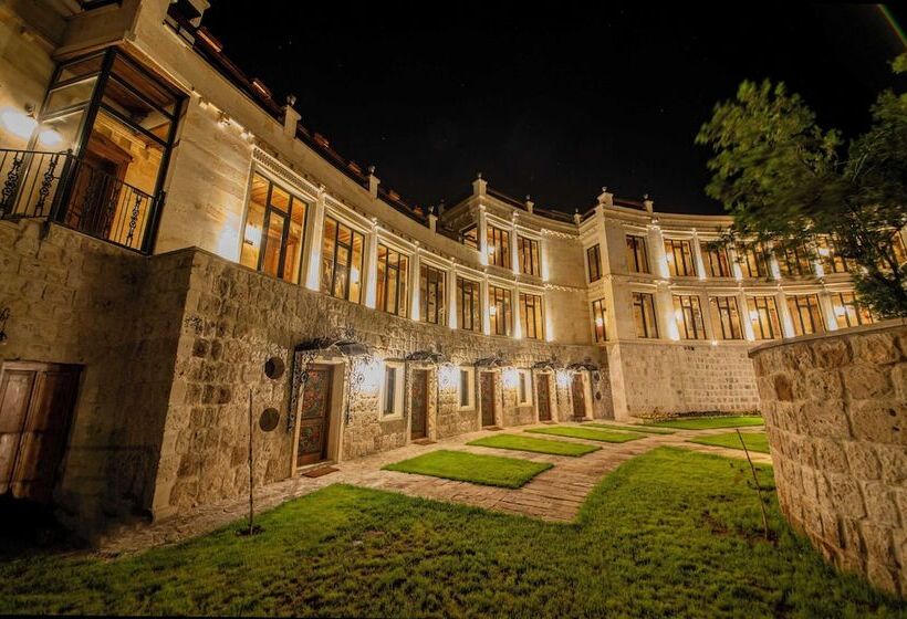 تختخواب و صبحانه Sobek Stone House Cappadocia