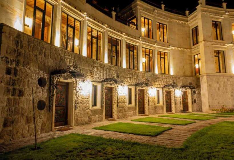 تختخواب و صبحانه Sobek Stone House Cappadocia