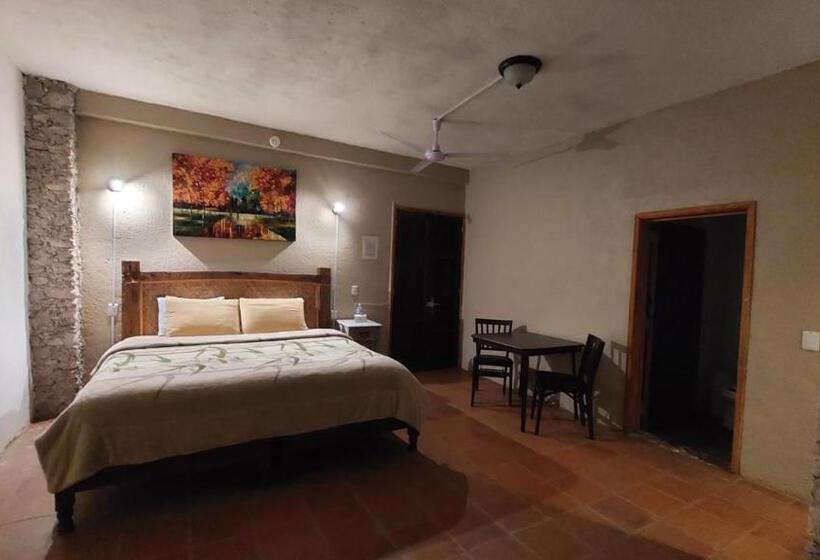 هتل 19 De Enero Centro