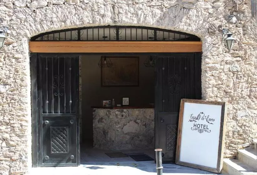 ホテル 19 De Enero Centro