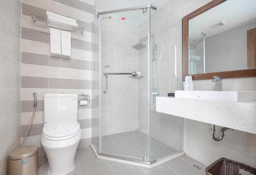 هتل Cat Ba Paradise