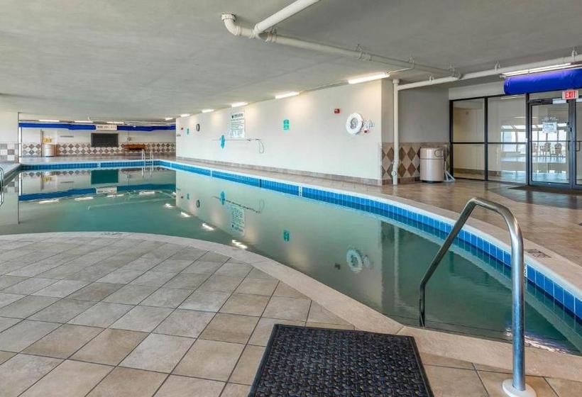 Hotelli Phoenix Ix By Brett Robinson Vacations