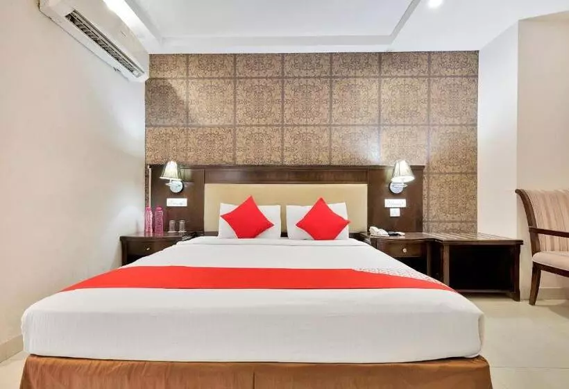 ホテル Super Capital O Rudra Grand Near Kondapur X Road