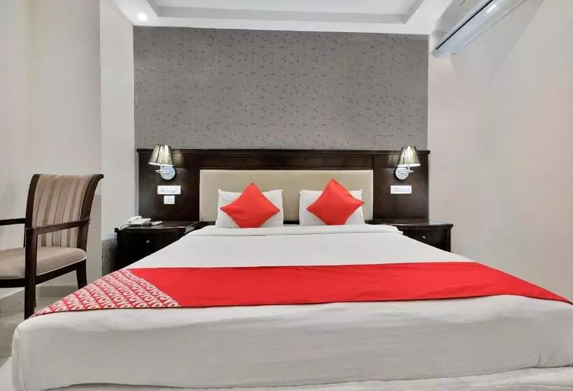 ホテル Super Capital O Rudra Grand Near Kondapur X Road