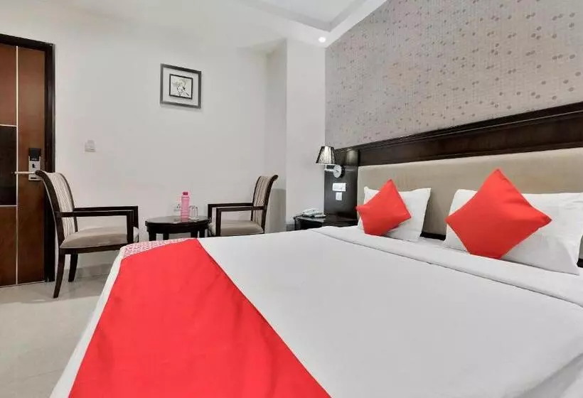 ホテル Super Capital O Rudra Grand Near Kondapur X Road